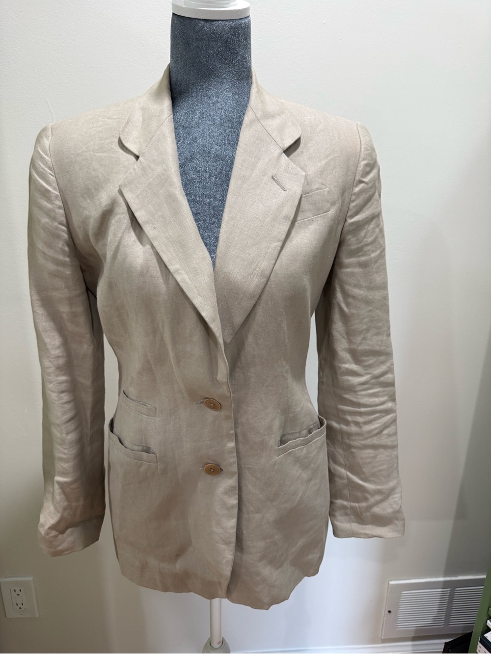 Banana Republic Linen Blend Blazer in Light Beige